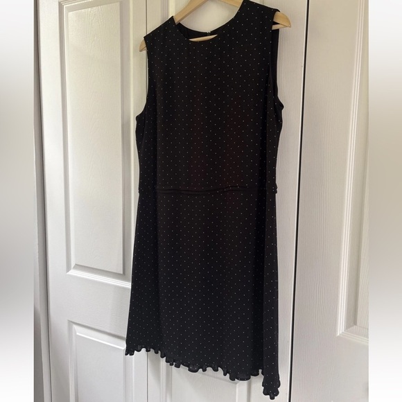 Liz Claiborne Black Dress with Subtle White Dots - Picture 3 of 3